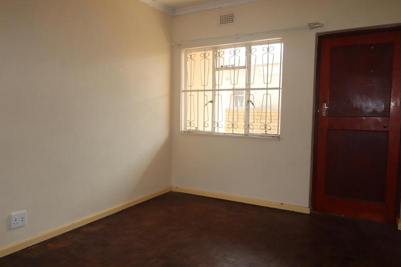 To Let 3 Bedroom Property for Rent in Gatesville Western Cape